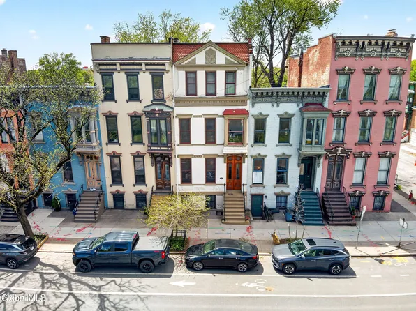 490 Madison Avenue, Albany, NY 12208