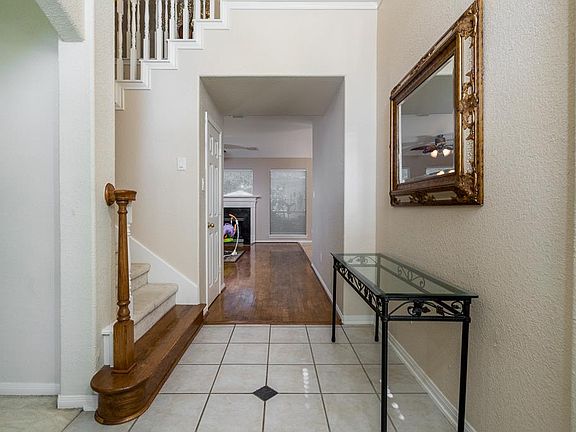 3rd image of 14327 Spanish River Ln