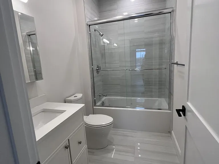 151 Everett St #30 — Photo 21
