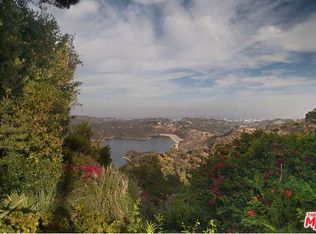 2216 Stradella Rd, Los Angeles, CA 90077