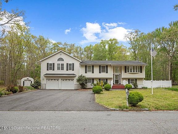 2nd image of 46 Walter Dr