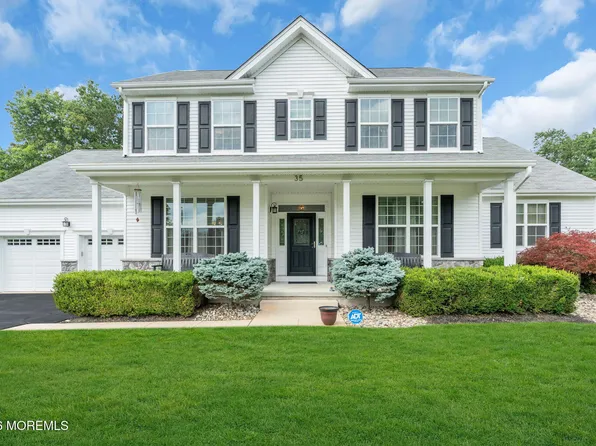 35 Aidan Lane, Jackson, NJ 08527