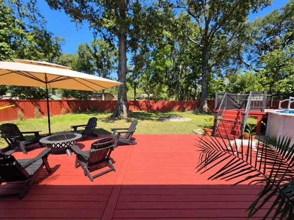 102 Hartford Dr, Ladson, SC 29456