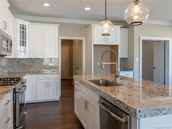 3rd image of 4507 Casey Blvd #51