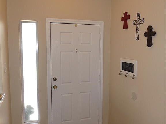 2nd image of 213 Augsburg Ct