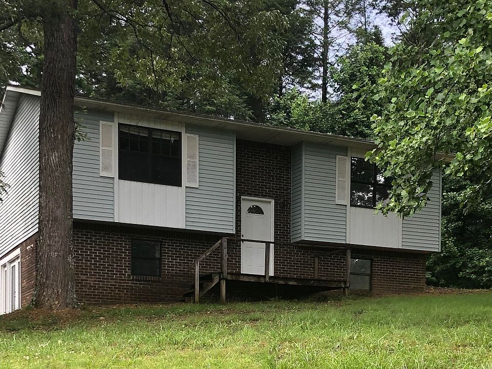 1st image of 130 Cody Ln