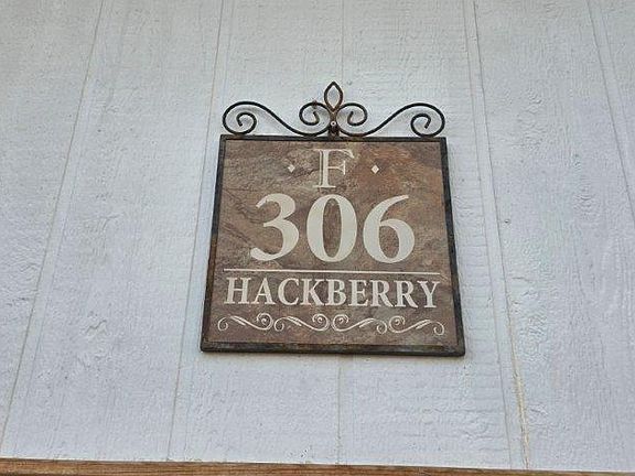 2nd image of 306 Hackberry St