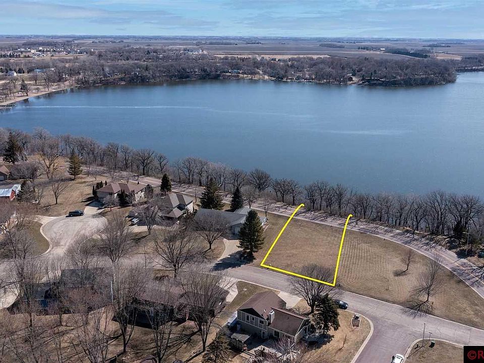 1st image of 1721 Knollwood Dr