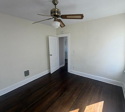 4th image of 764 Ellsworth St #2