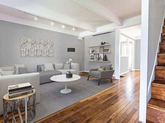 Cambridge Model Living Room