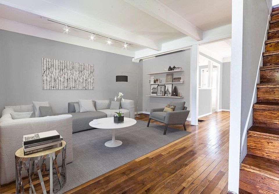 Cambridge Model Living Room