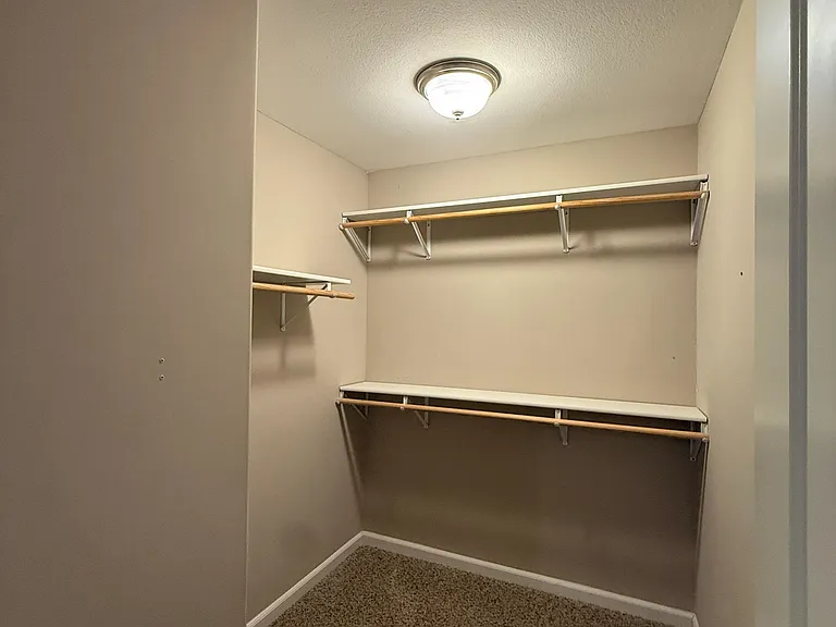 6802 Stanwood Dr — Photo 30