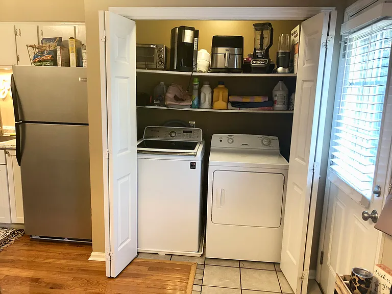 3911 Westlawn Pl — Photo 8