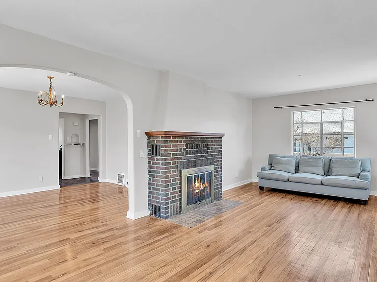 205 Harvard Dr SE #A — Photo 32