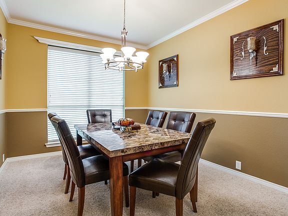 3rd image of 11702 Forestbrook Dr