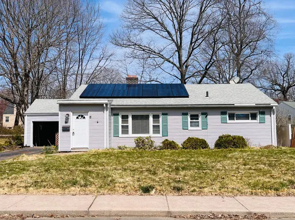 91 Green Manor Rd, Manchester, CT 06042
