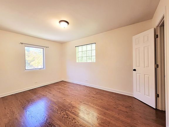 4th image of 8029 Lake St #2
