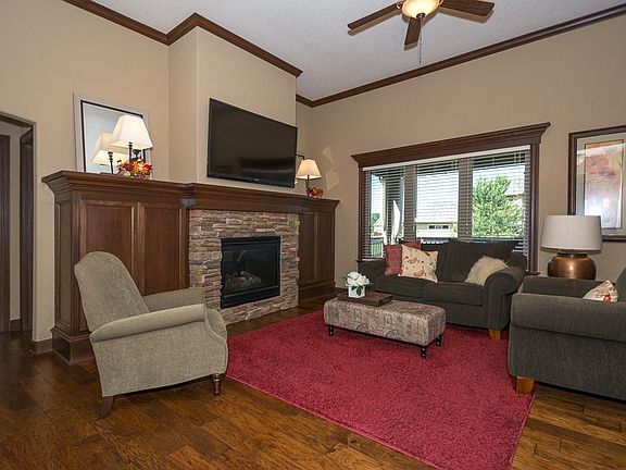 5th image of 1373 S 95th St