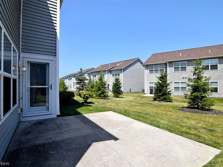170 Larimar Dr — Photo 28