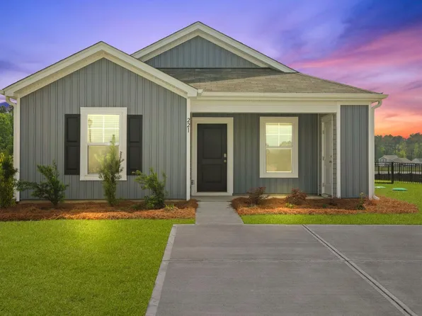 221 Brooks Dr, Holly Hill, SC 29059