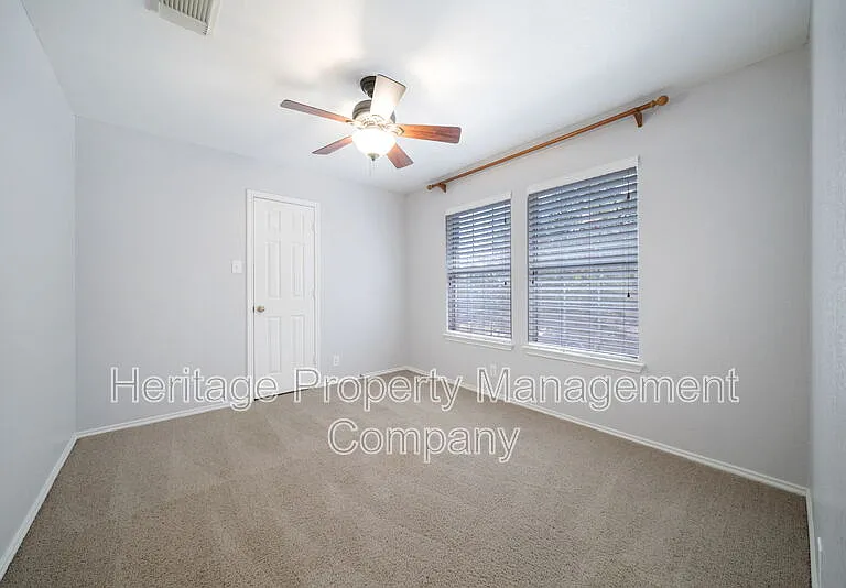 136 Longhorn Way — Photo 21