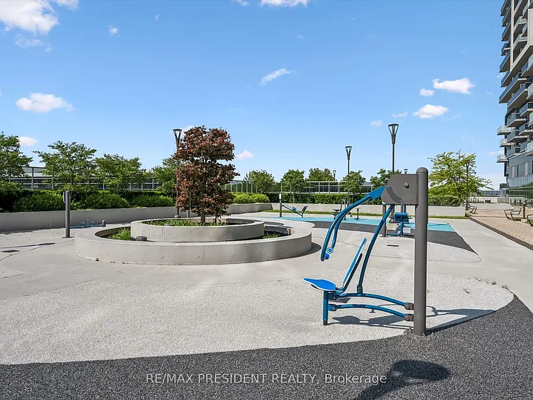 2087 Fairview St #1401 — Photo 36