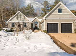 104 Terra Nova Dr, Kentville, NS B4N 5G9