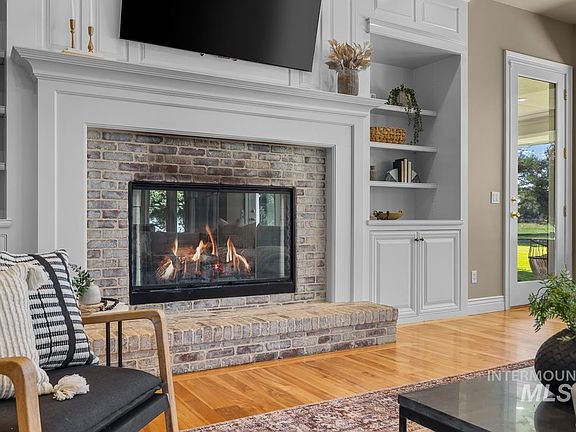4th image of 3075 W Balata Ct