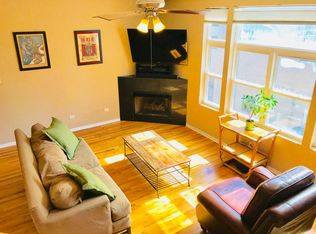 2324 W Bloomingdale Ave APT D, Chicago, IL 60647