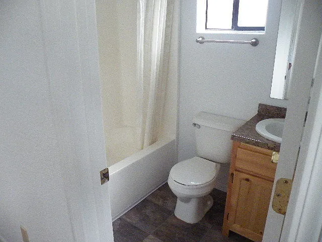 1121 Central Ave — Photo 8