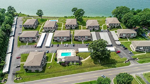 3626 Lakeshore Dr #K8 Photo 1