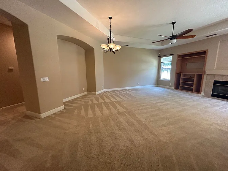 685 Stetson Dr — Photo 5