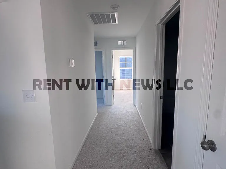 109 Napoleone St #1 — Photo 14