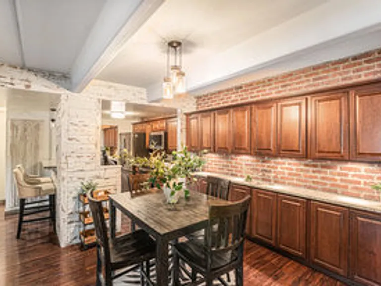 415 S Howes St N #202 — Photo 4