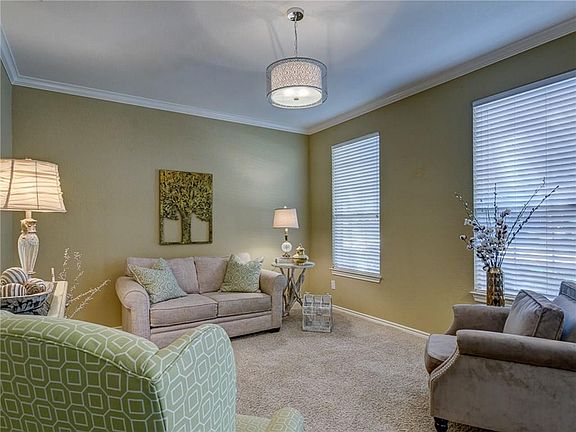 2nd image of 7613 Silverleaf Dr