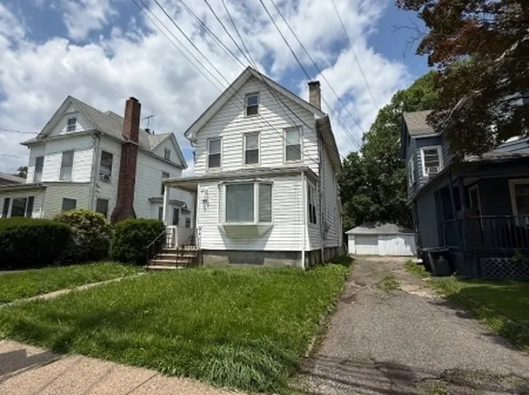 139 Stiles St, Elizabeth City, NJ 07208