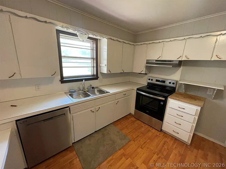 278 Hickory Dr — Photo 13
