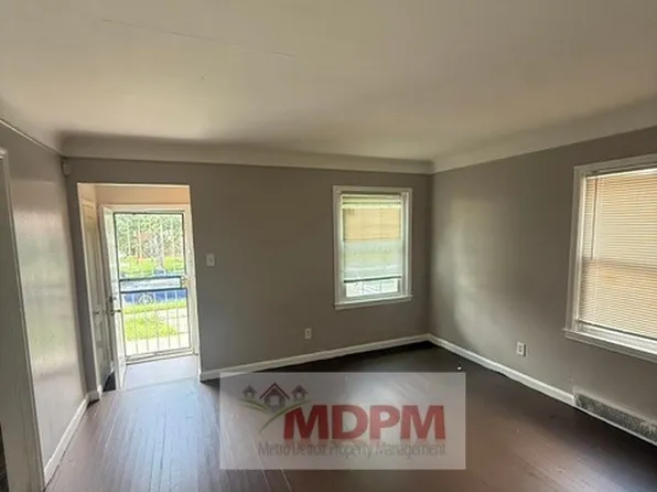 11366 Ward Ave, Detroit, MI 48227