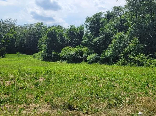 4 Dustin Dr, Halifax, PA 17032