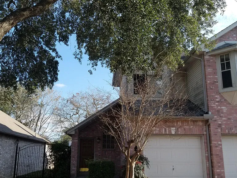 5818 Spring Sq — Photo 4