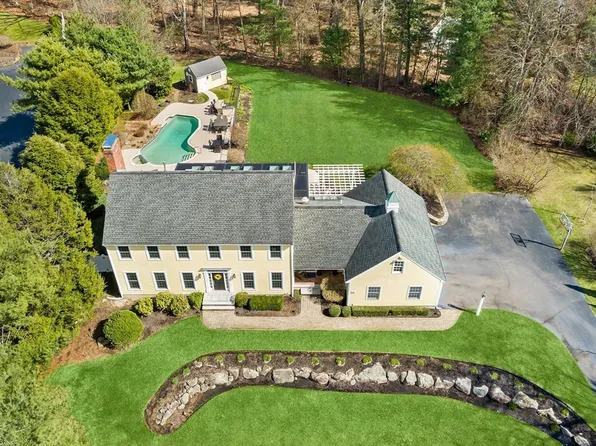 75 Amherst Ave, Bridgewater, MA 02324