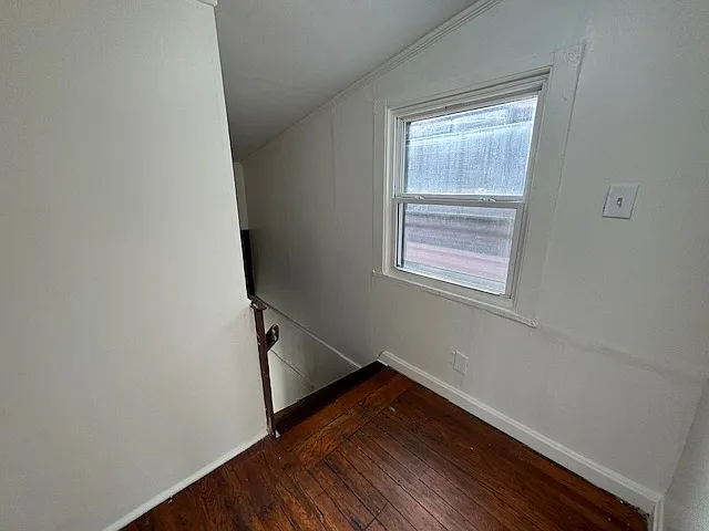 1044 Rosemont Ave — Photo 14