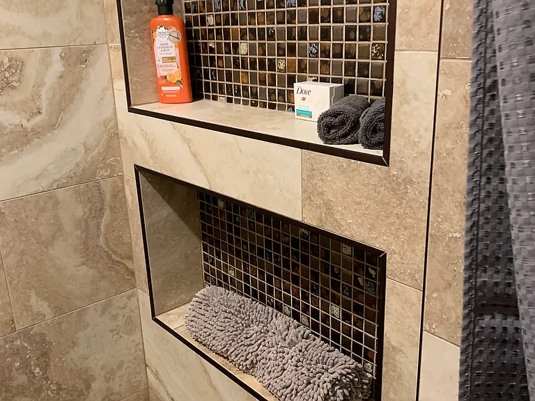 3403 Saxon Dr — Photo 38
