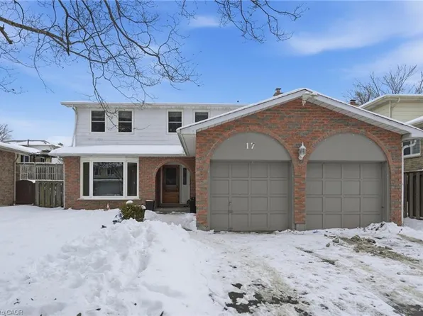 17 Strawberry Ln, Brantford, ON N3T 5Z6