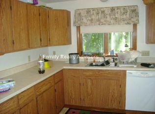 6 Tyler Ct #B, Natick, MA 01760