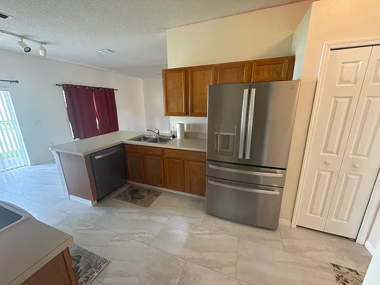 2741 Woodstream Cir — Photo 8