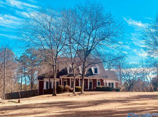 3400 Vestavia Cir SW, Decatur, AL 35603