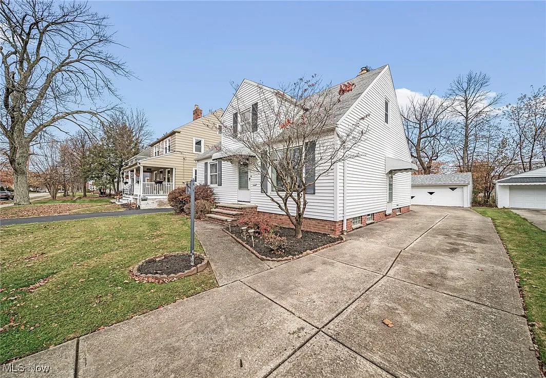 1199 Mayfield Ridge Rd photo 1