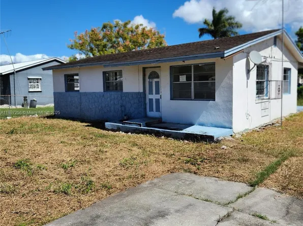 245 SW 11th Ave, South Bay, FL 33493