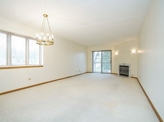 3rd image of 104 N Pine Ave APT 204
